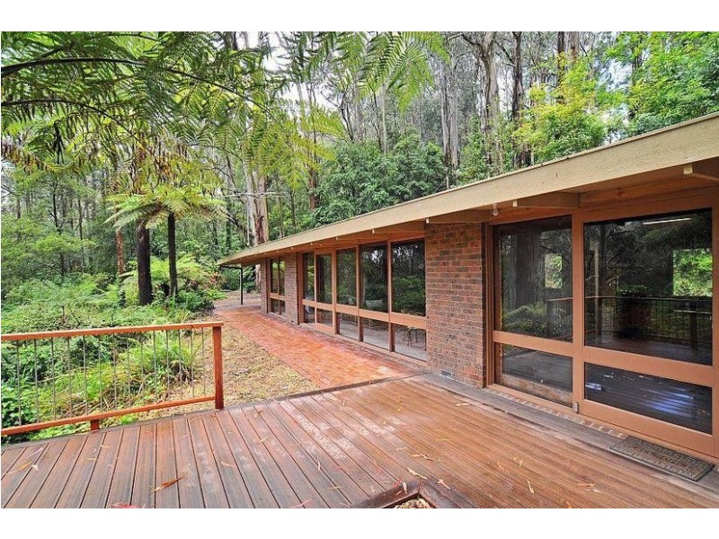 13 St. James Avenue, Kallista VIC 3791