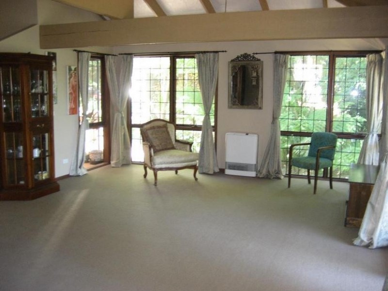 9 Norton Rd, Kallista VIC 3791