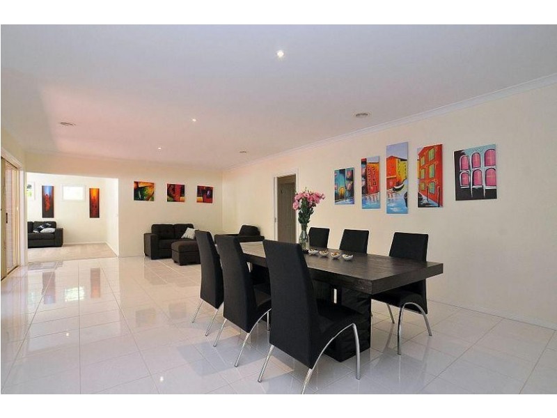 85 Alexander Avenue, Upwey VIC 3158