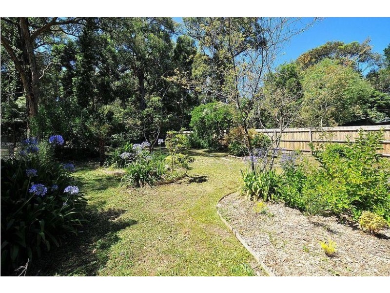 85 Alexander Avenue, Upwey VIC 3158