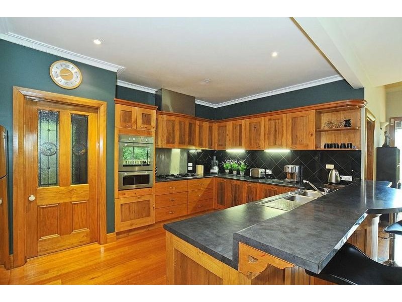 211 Mt. Morton Road, Belgrave Heights VIC 3160