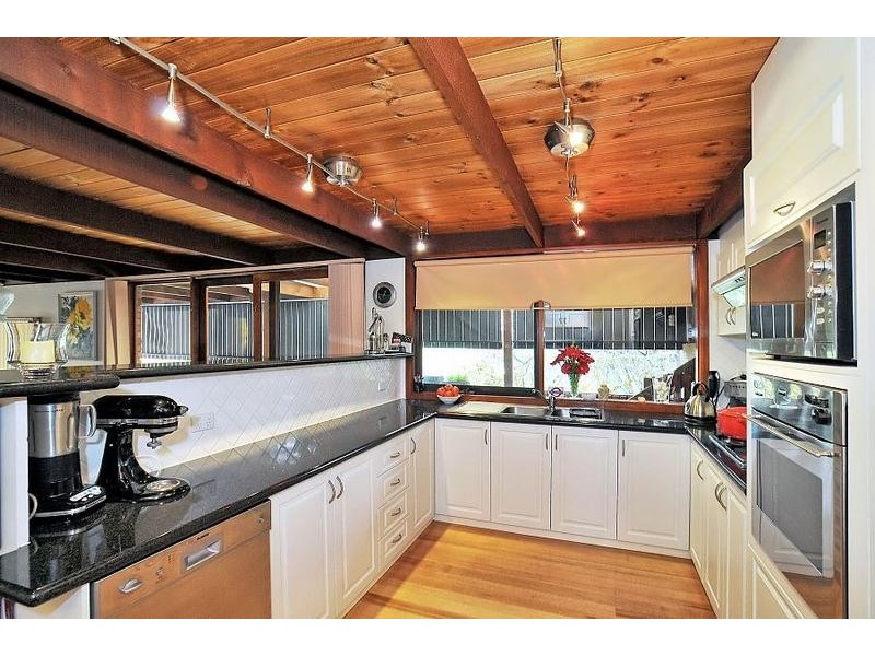 50 Ferndale Road, Upper Ferntree Gully VIC 3156