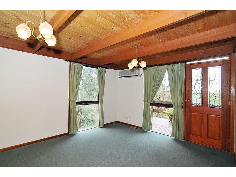 50 Ferndale Road, Upper Ferntree Gully VIC 3156