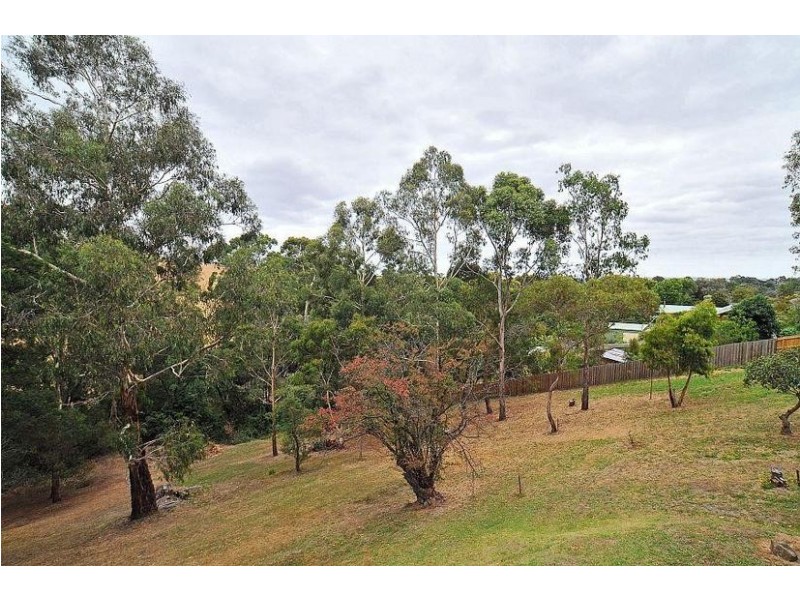 50 Ferndale Road, Upper Ferntree Gully VIC 3156