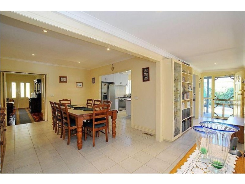 4 St. Austell Road, Belgrave South VIC 3160