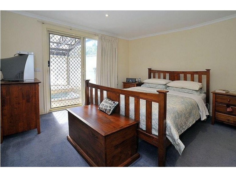 4 St. Austell Road, Belgrave South VIC 3160