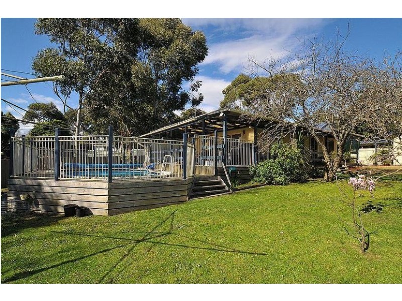 4 St. Austell Road, Belgrave South VIC 3160