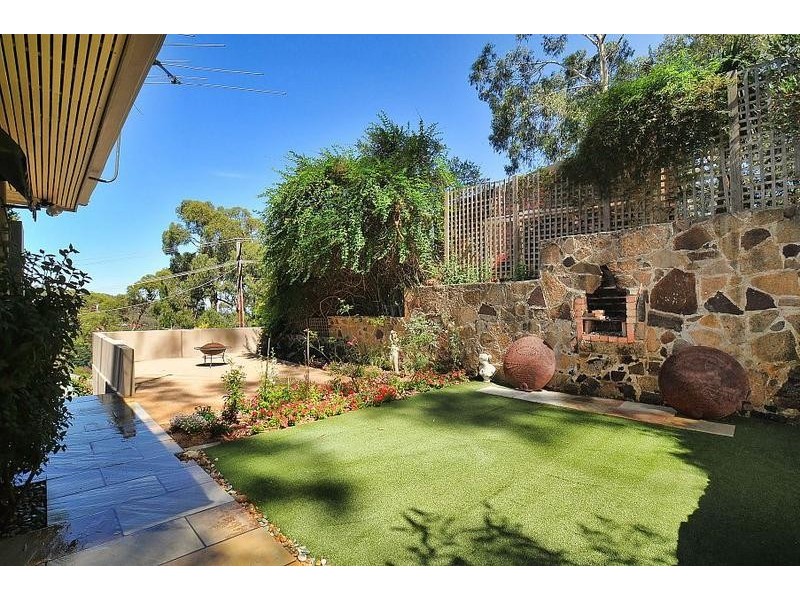 17 Kemp Street, Upwey VIC 3158