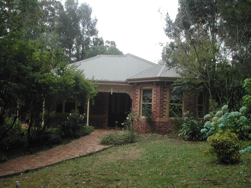 13 Seabreeze Avenue, Ferny Creek VIC 3786