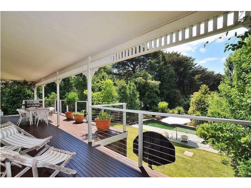 13 The Crescent, Sassafras VIC 3787
