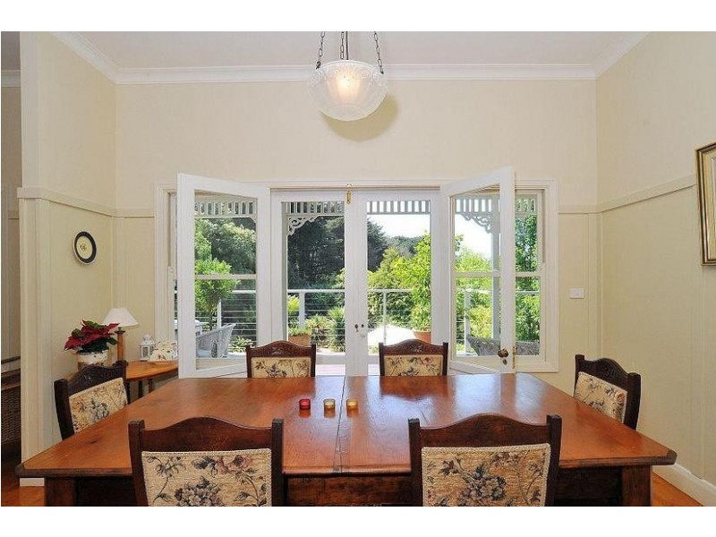 13 The Crescent, Sassafras VIC 3787