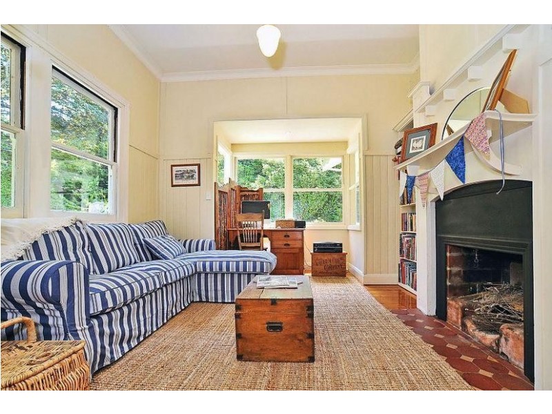 13 The Crescent, Sassafras VIC 3787