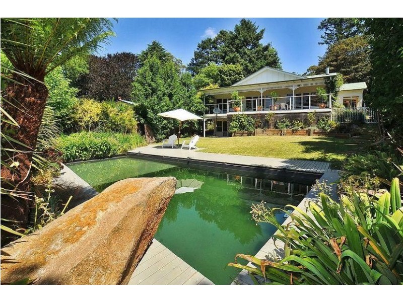 13 The Crescent, Sassafras VIC 3787