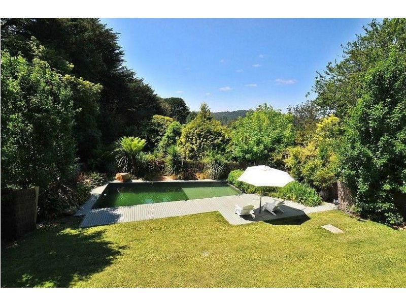 13 The Crescent, Sassafras VIC 3787