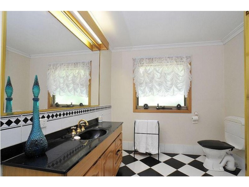 183 Mt. Dandenong Tourist Road, Ferny Creek VIC 3786