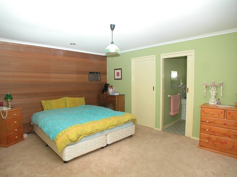 47 Arbor Avenue, Belgrave VIC 3160