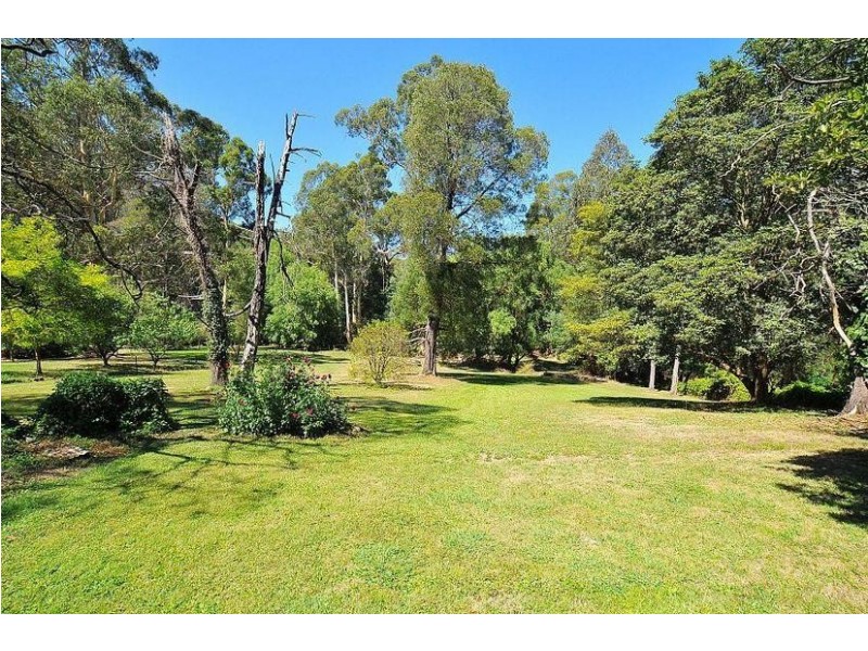 12 Belgrave Avenue, Belgrave VIC 3160