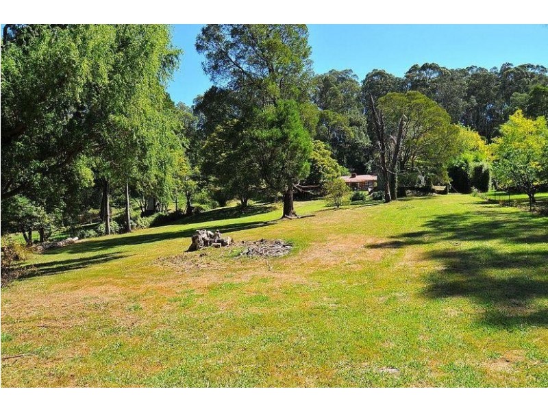 12 Belgrave Avenue, Belgrave VIC 3160