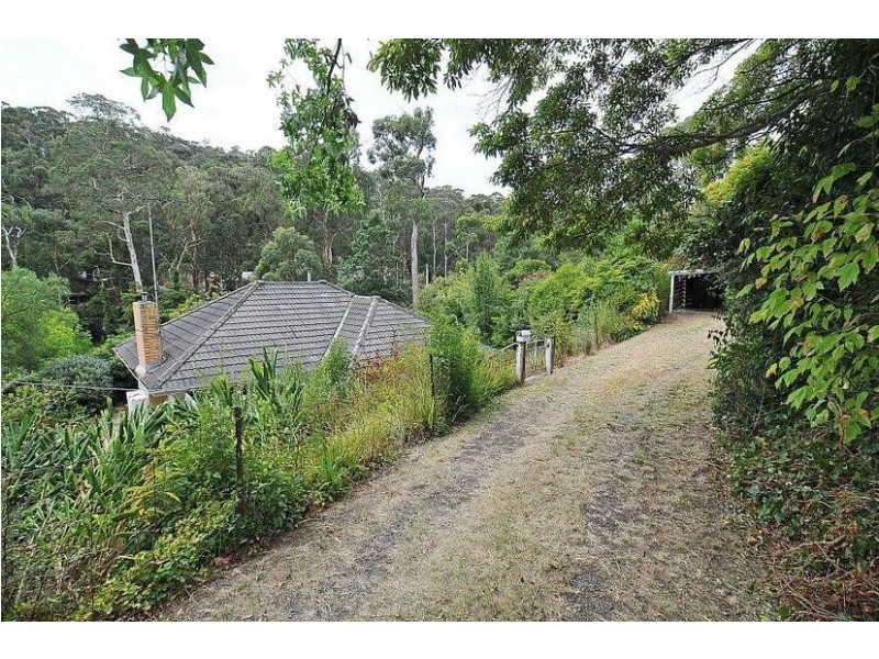 105 Old Belgrave Road, Upwey VIC 3158