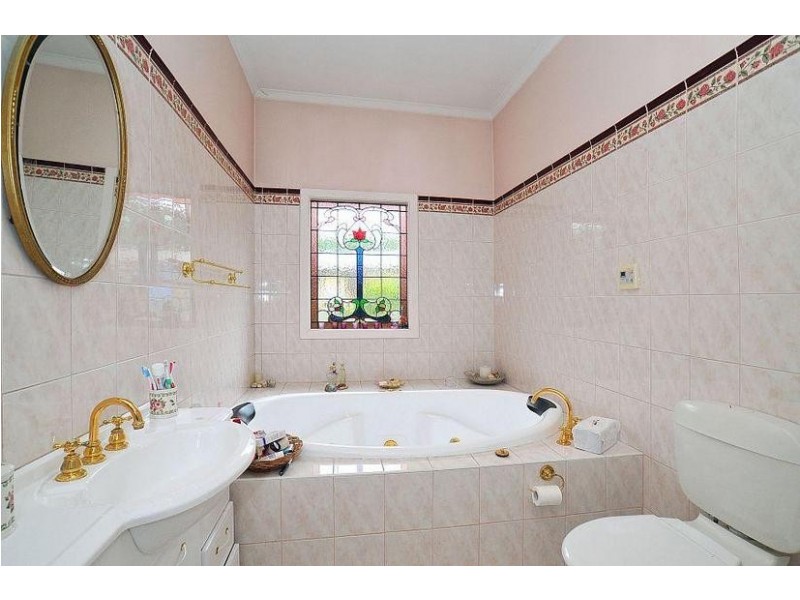81 Sandells Road, Tecoma VIC 3160