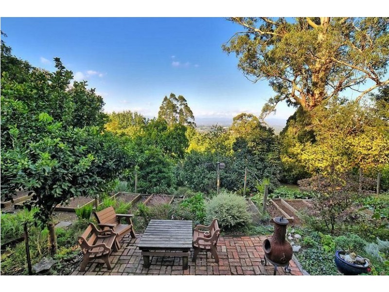 23 Upper Coonara Road, Olinda VIC 3788