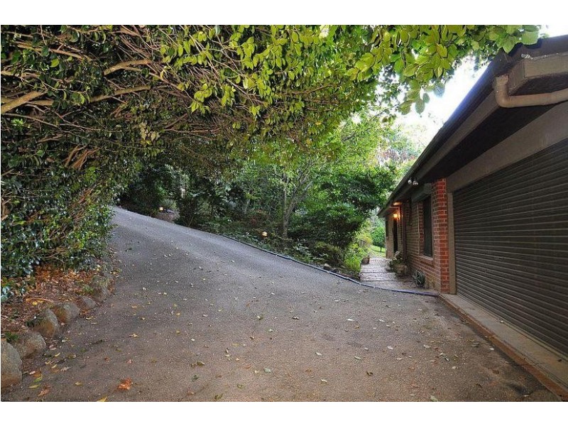 23 Upper Coonara Road, Olinda VIC 3788