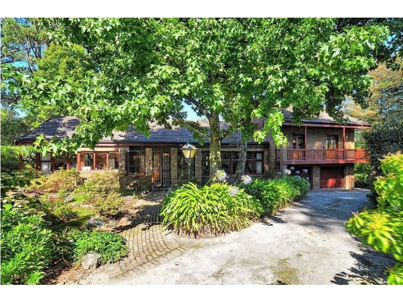 14 Old Coonara Road, Olinda VIC 3788