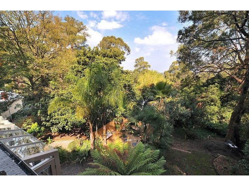 8 Brunning Street, Upwey VIC 3158