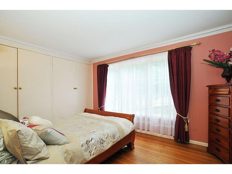 5 St.James Avenue, Kallista VIC 3791