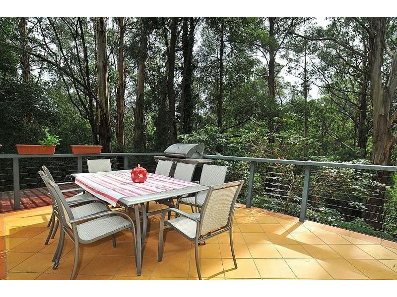 5 St.James Avenue, Kallista VIC 3791