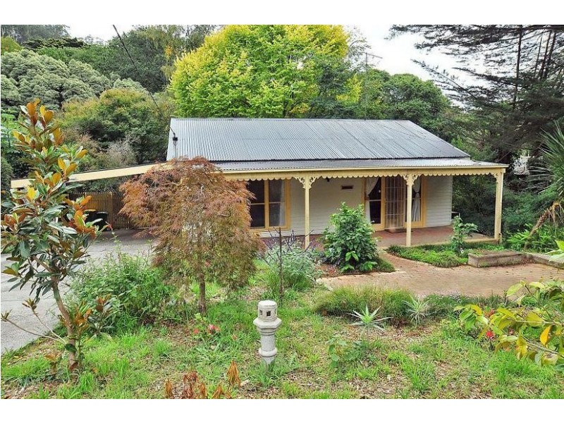 95 Monbulk Road, Kallista VIC 3791