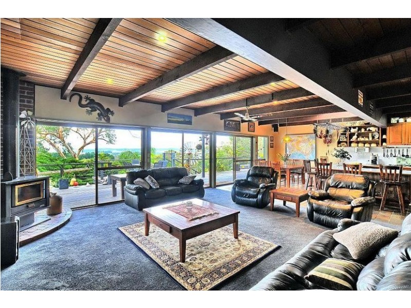 16 Nathalia Road, Belgrave South VIC 3160