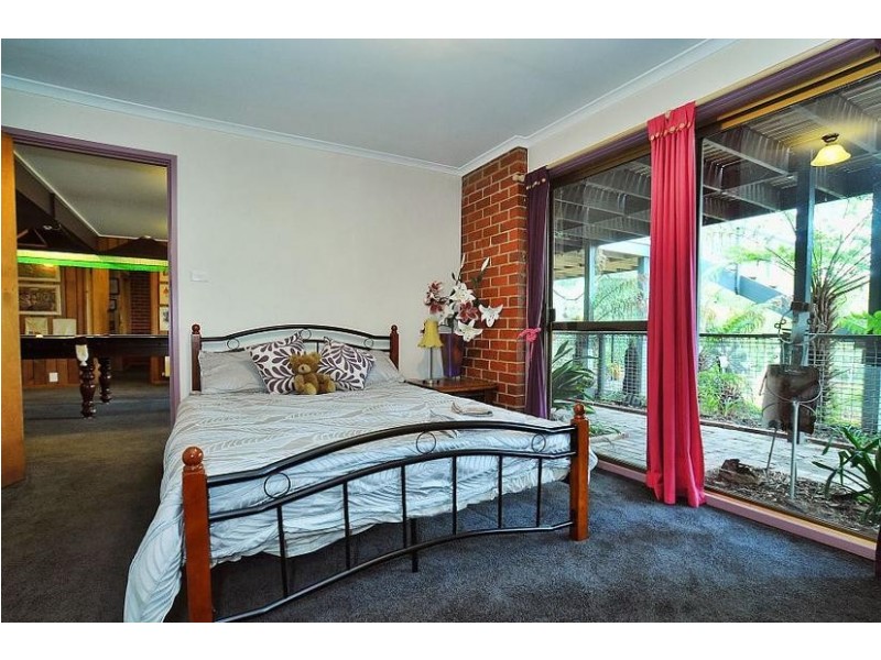 16 Nathalia Road, Belgrave South VIC 3160