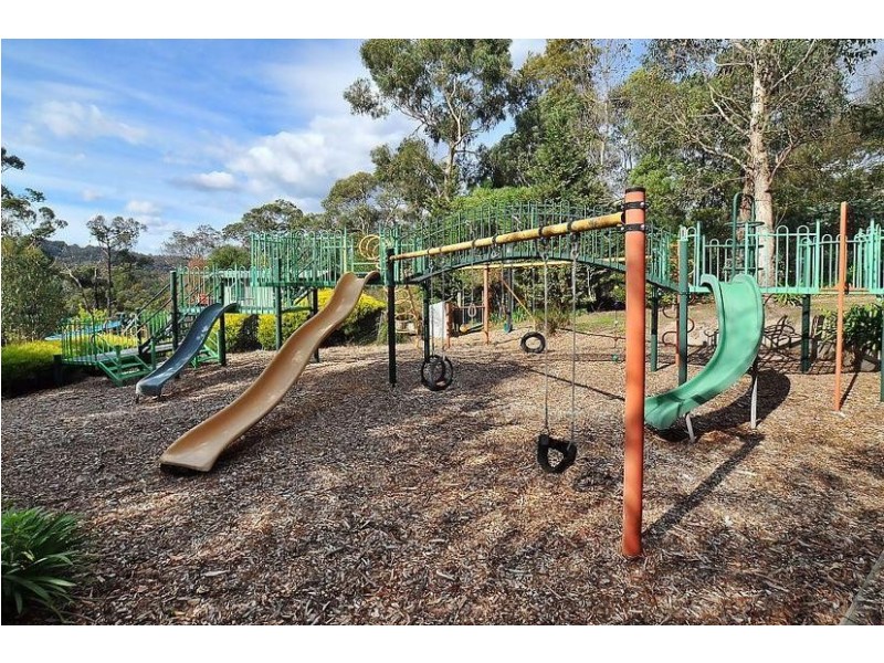 44 Bolton Road, Selby VIC 3159