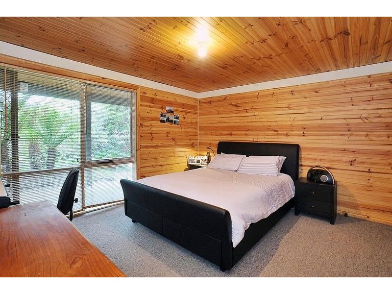 26 Hughes Street, Upwey VIC 3158