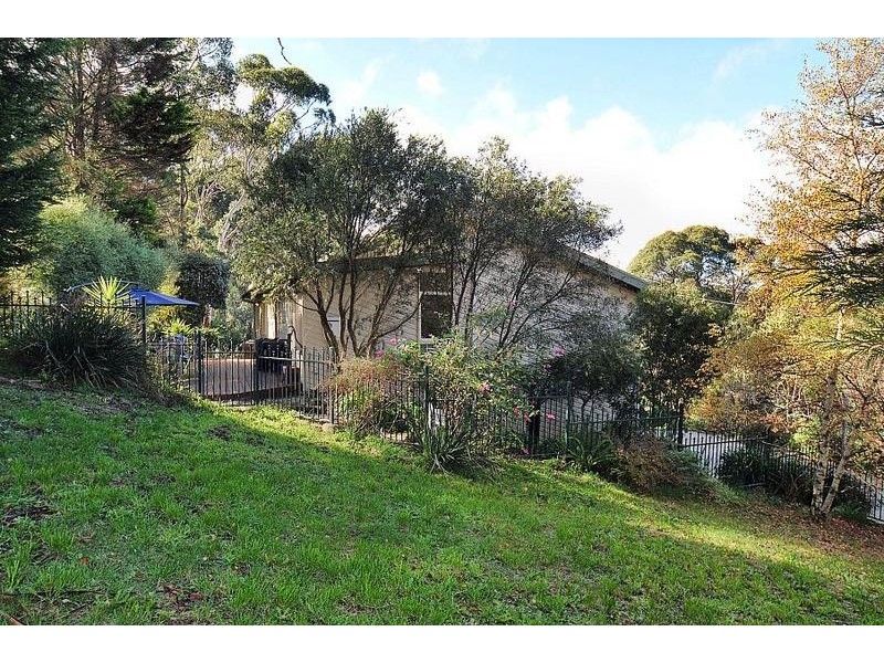 26 Hughes Street, Upwey VIC 3158