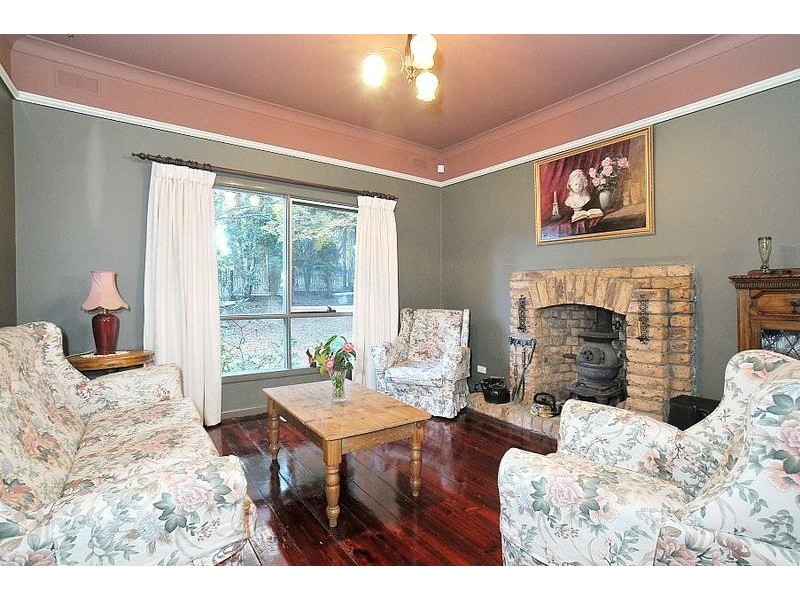 4 Black Hill Road, Menzies Creek VIC 3159