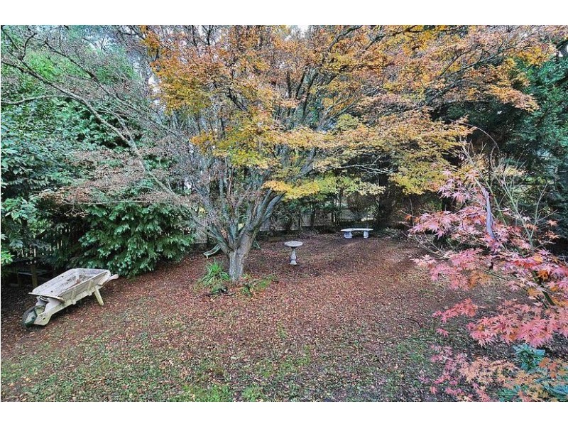 4 Black Hill Road, Menzies Creek VIC 3159