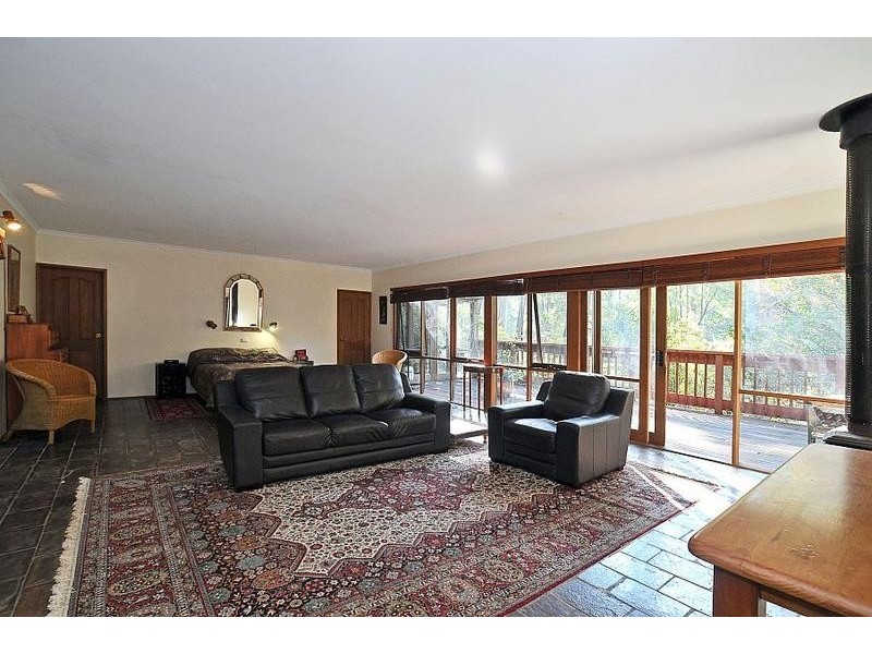 11 Colston Avenue, Sherbrooke VIC 3789