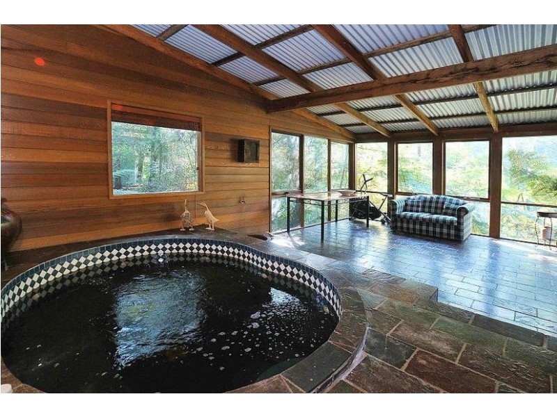 11 Colston Avenue, Sherbrooke VIC 3789