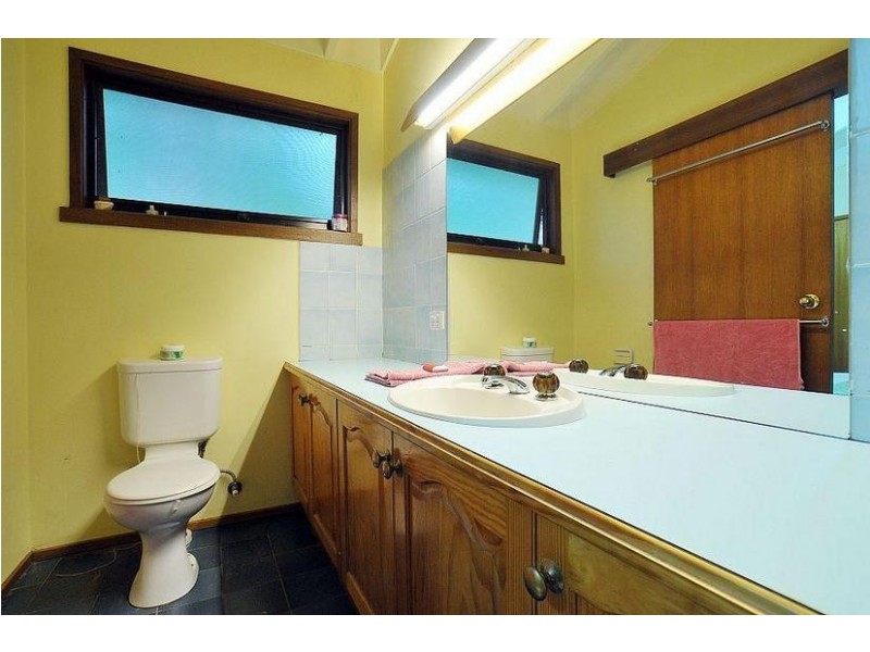 36 Arbor Avenue, Belgrave VIC 3160