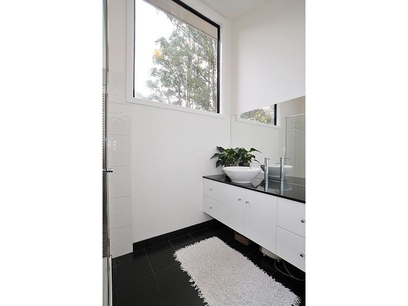 16 View Road, The Patch VIC 3792
