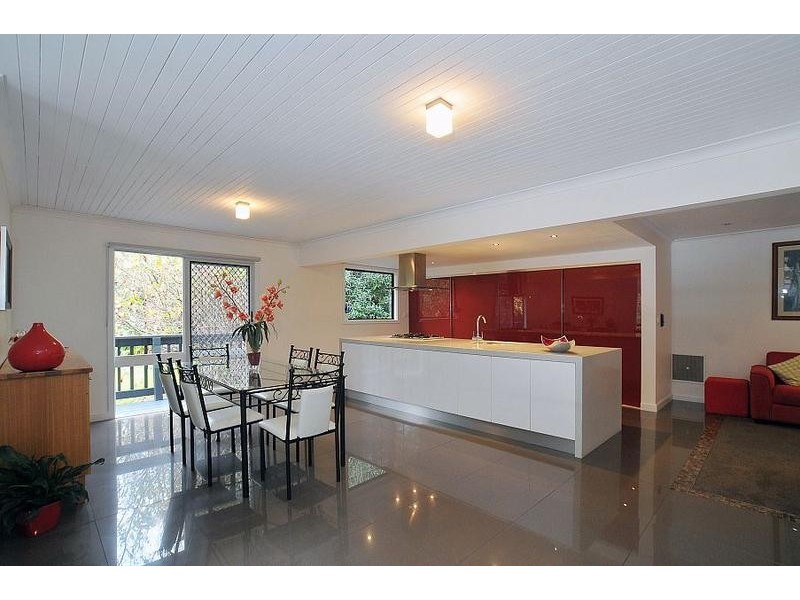 16 View Road, The Patch VIC 3792