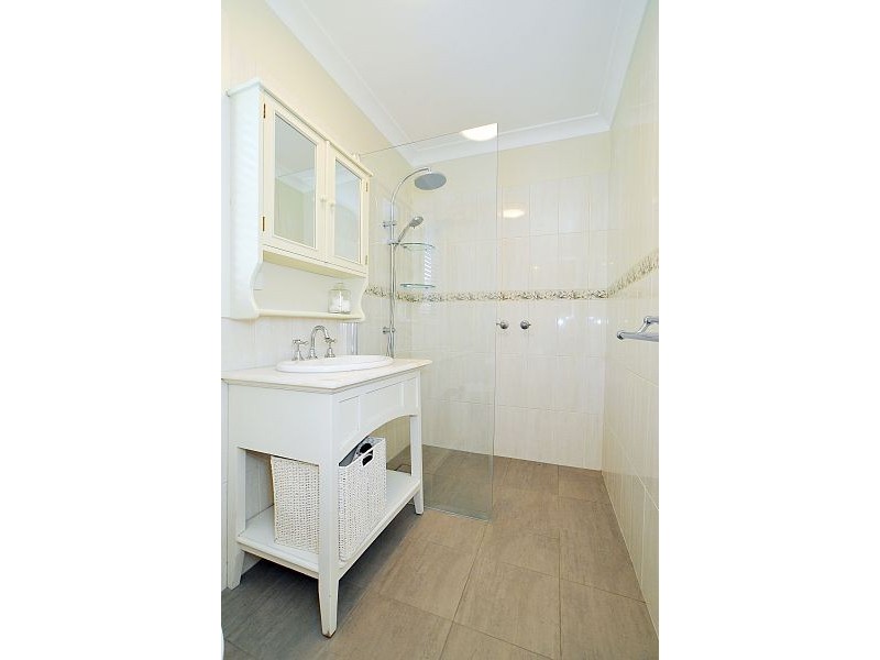 6 Darling Avenue, Upwey VIC 3158