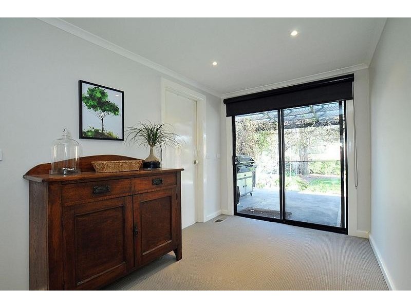 6 Darling Avenue, Upwey VIC 3158