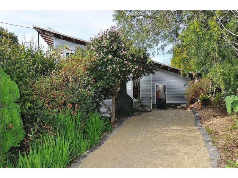 1 Mary Street, Upper Ferntree Gully VIC 3156