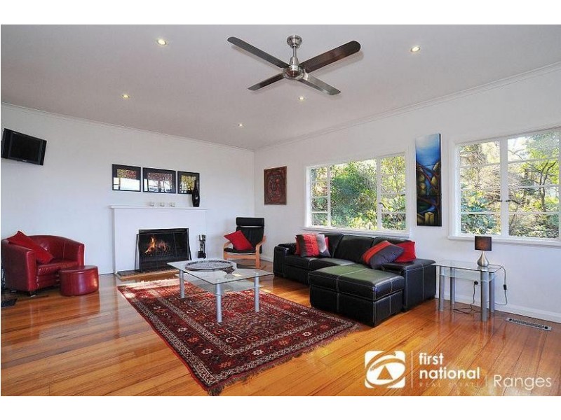 9 Dalmonte Grove, Kallista VIC 3791