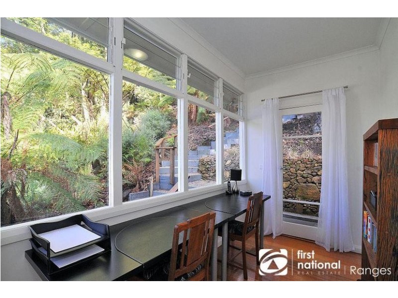 9 Dalmonte Grove, Kallista VIC 3791