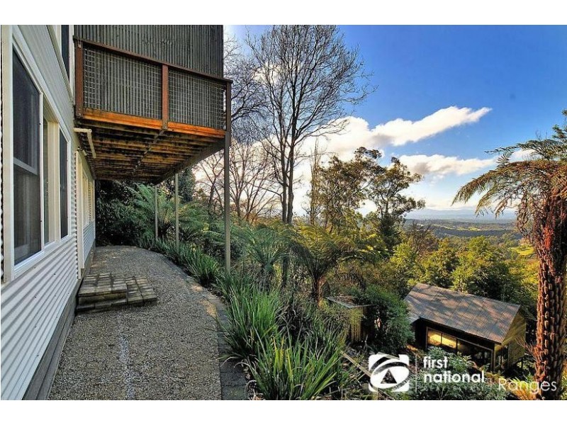 9 Dalmonte Grove, Kallista VIC 3791