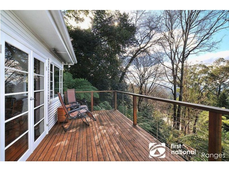 9 Dalmonte Grove, Kallista VIC 3791